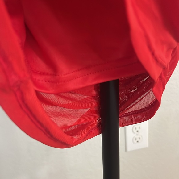 Shein red Mini dress with adjustable straples size Small - Picture 4 of 5